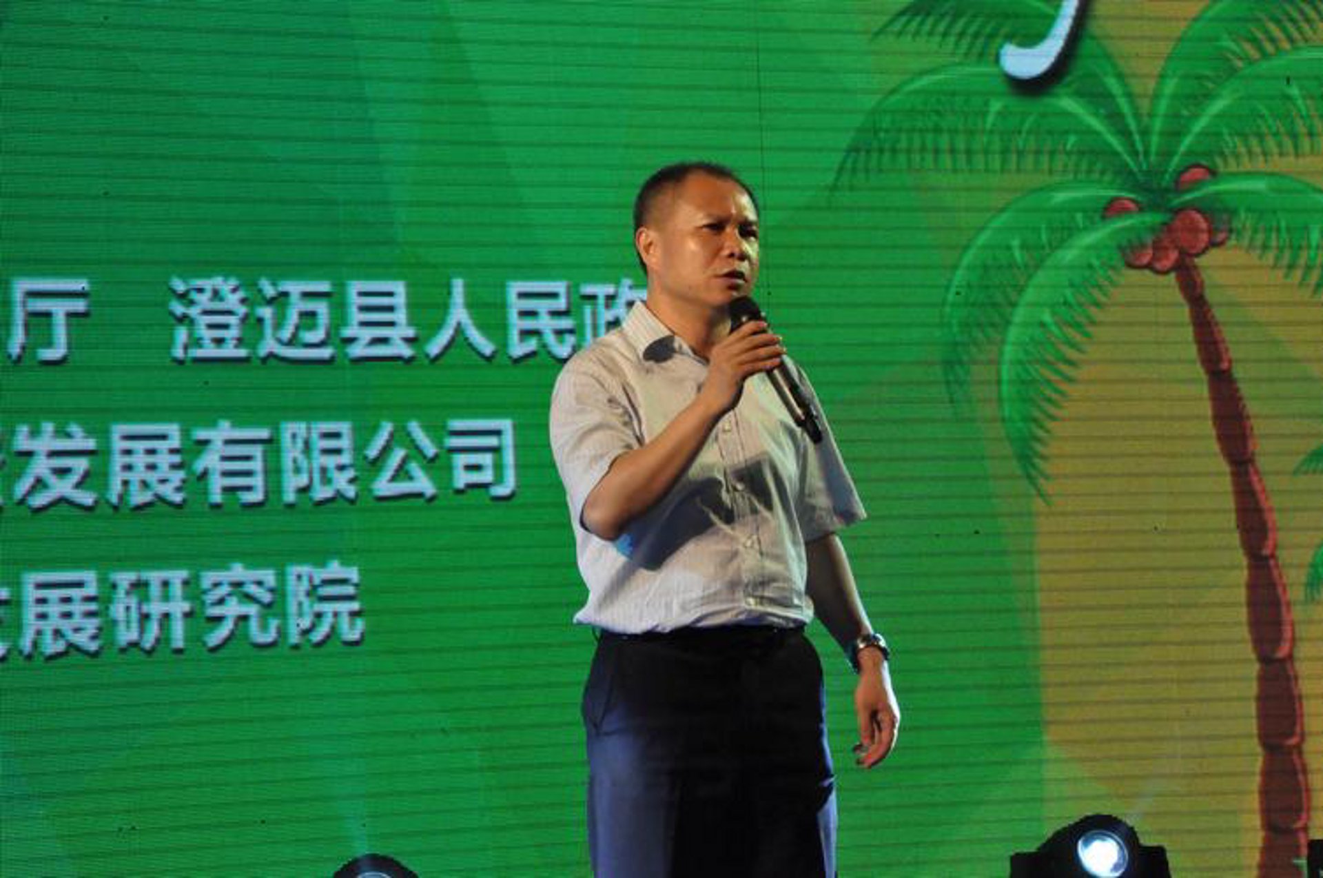 唯肯广告